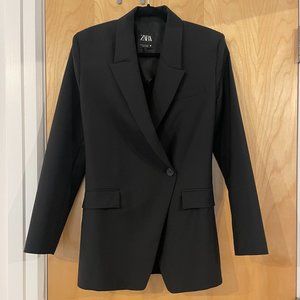 Zara Black Blazer Unit 2